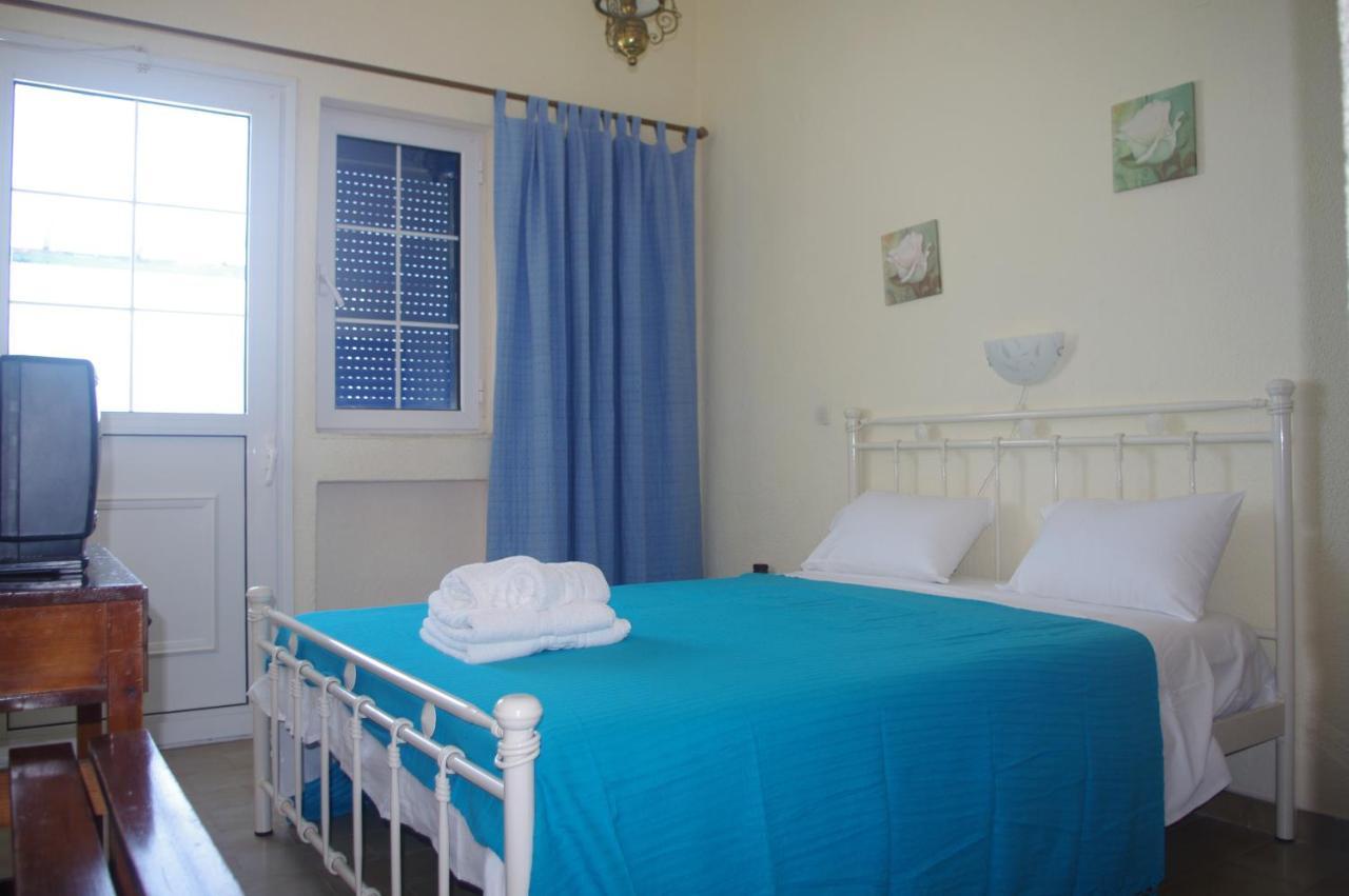 Rania Studios Poros Town Pokoj fotografie